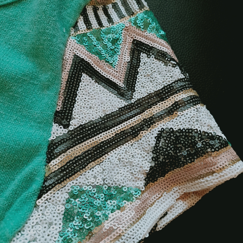 Style Rack Aztec Sequin shirt, small, NWOT - Picture 5 of 7
